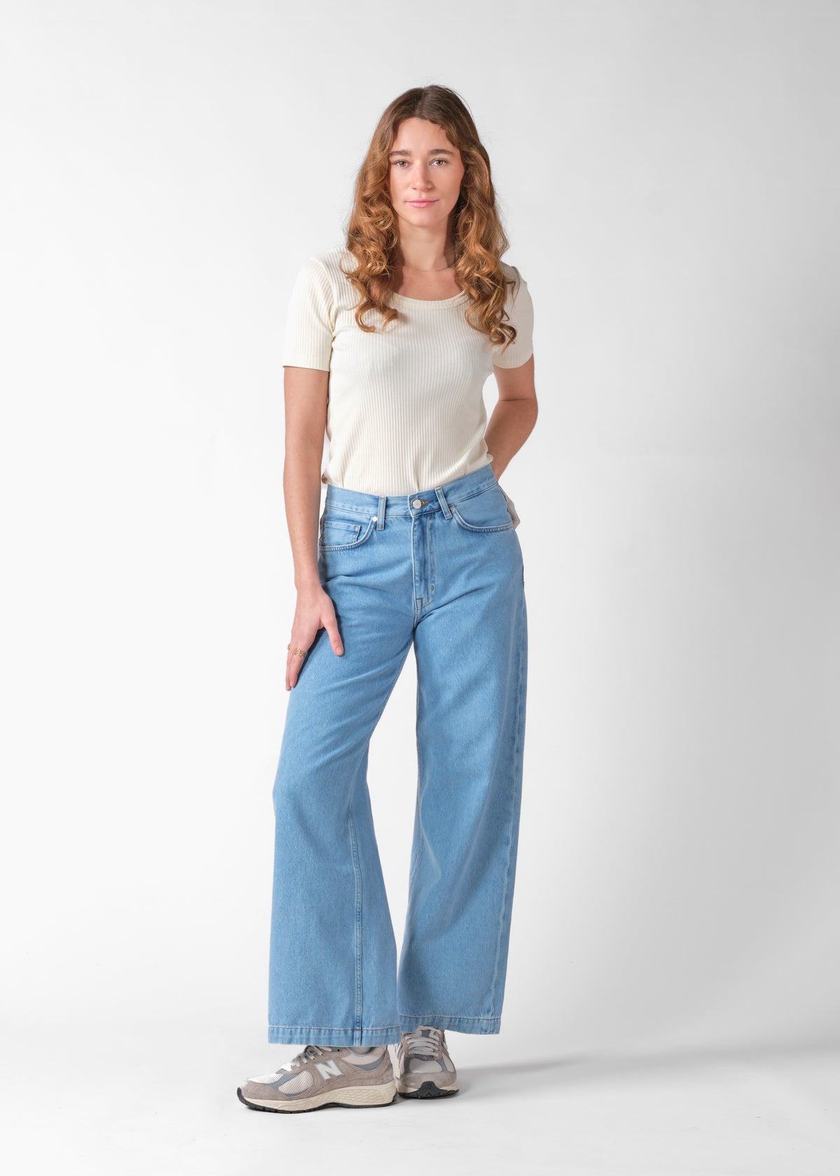 Klitmøller Collective ApS Amelia pants GOTS Pants Extra light blue stonewash