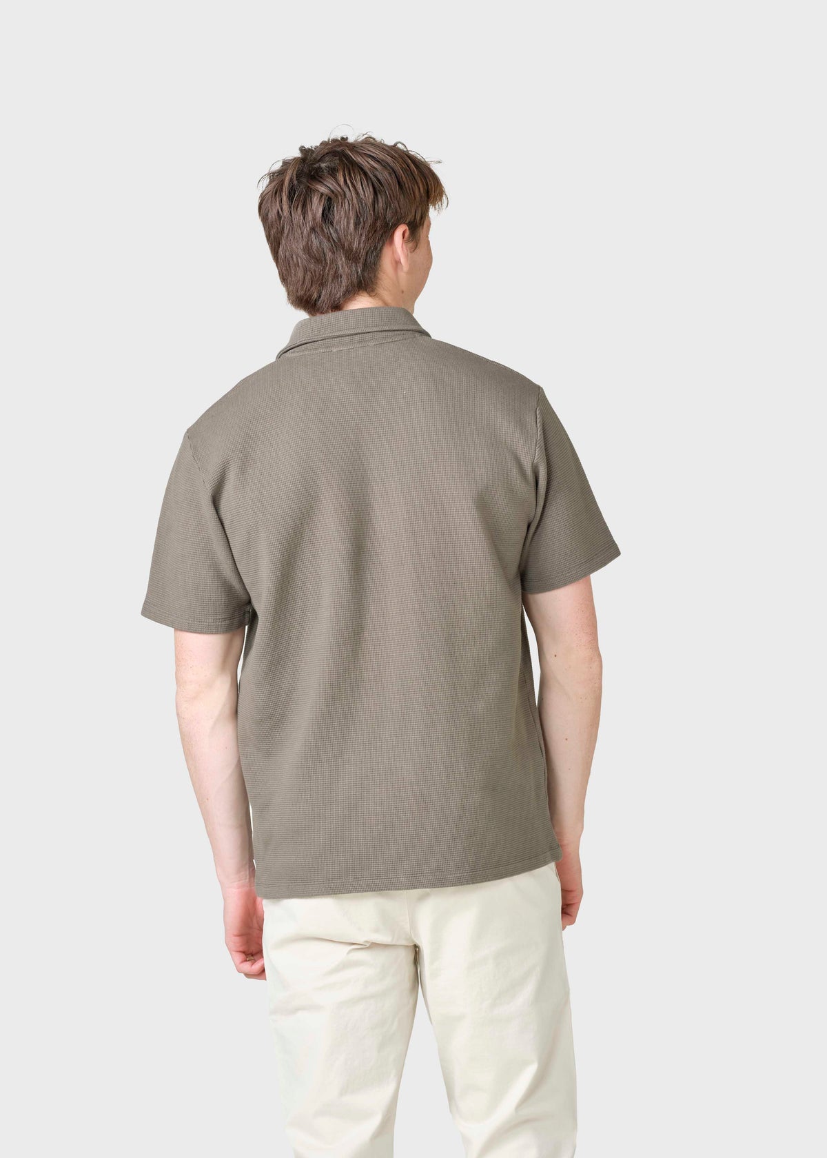 Klitmøller Collective ApS Banks polo tee OCS T-Shirts Taupe