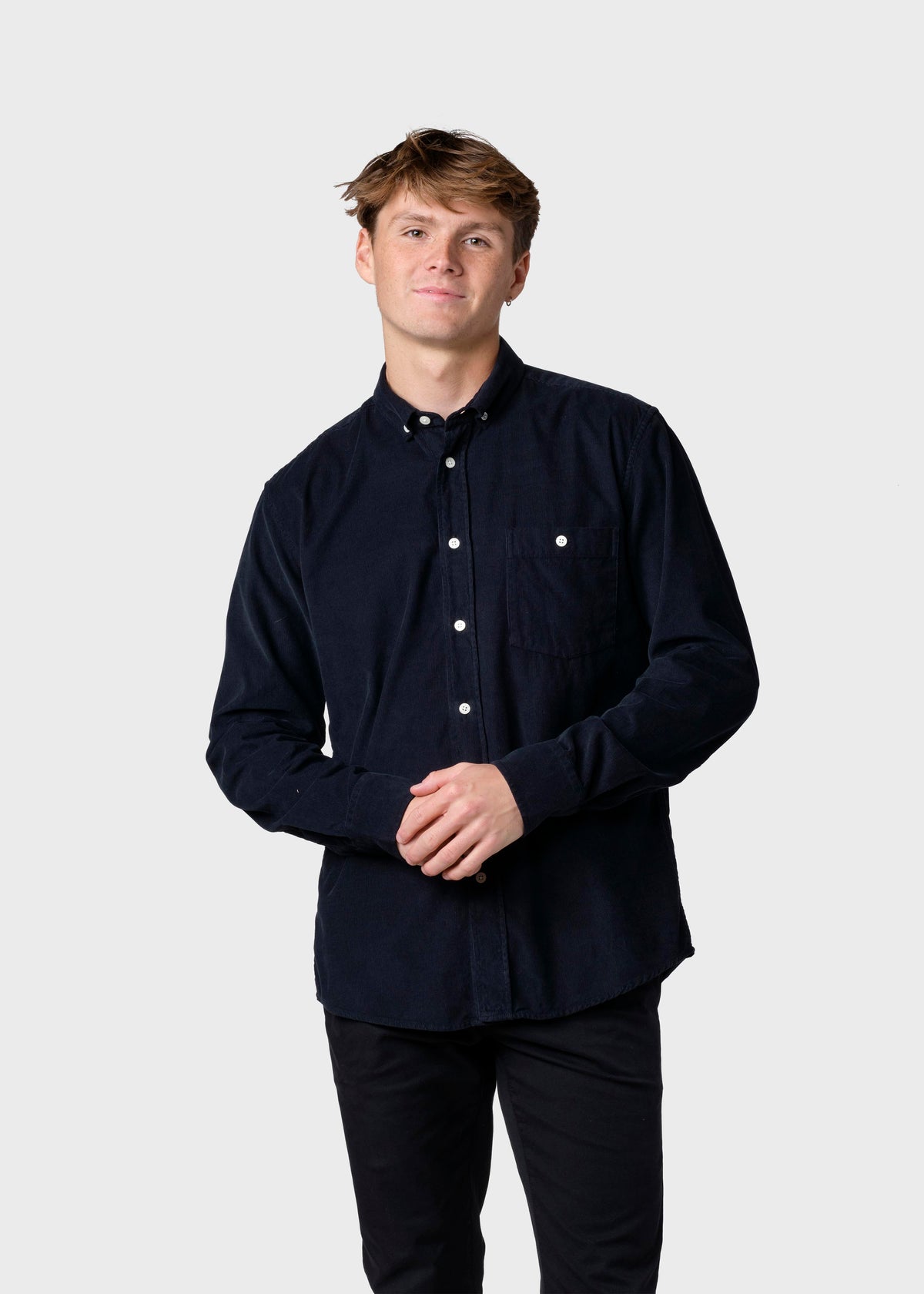 Klitmøller Collective ApS Benjamin corduroy shirt Shirts Navy