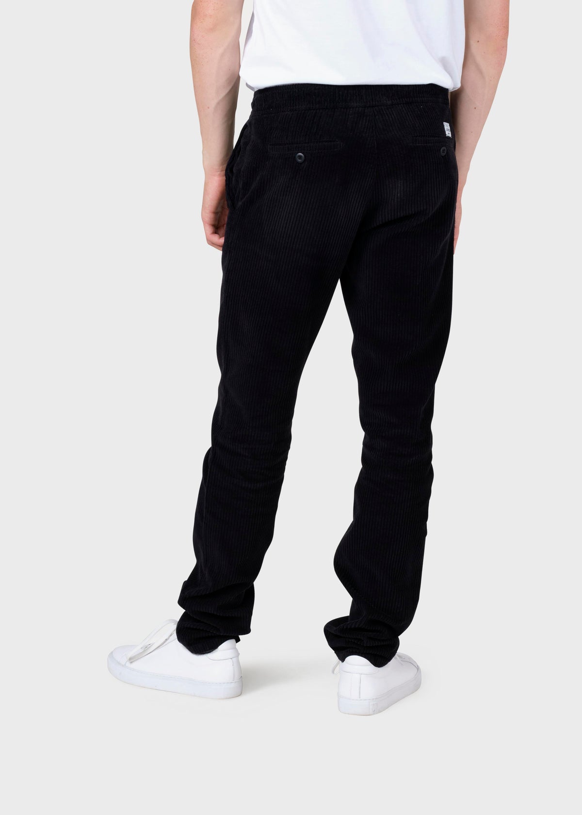 Klitmøller Collective ApS Elliot jumbo corduroy chino Pants Black