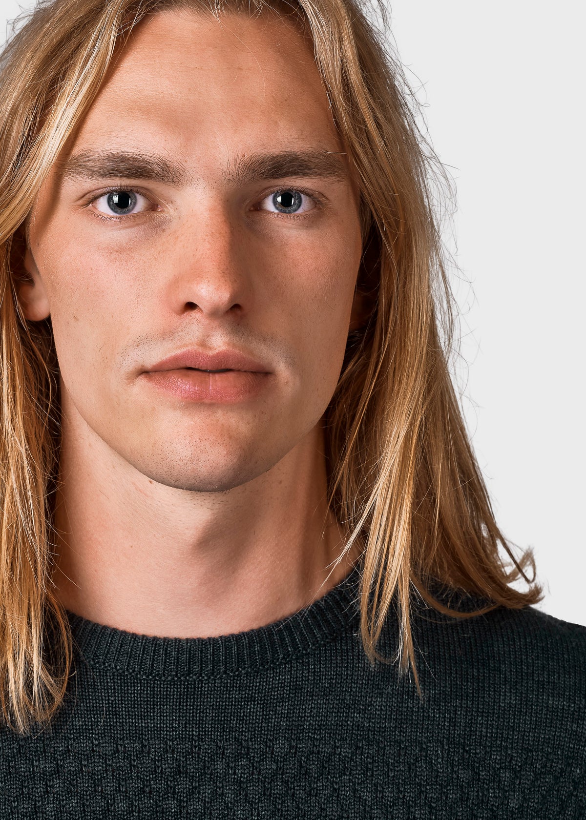 Klitmøller Collective ApS Johan knit Knitted sweaters Olive