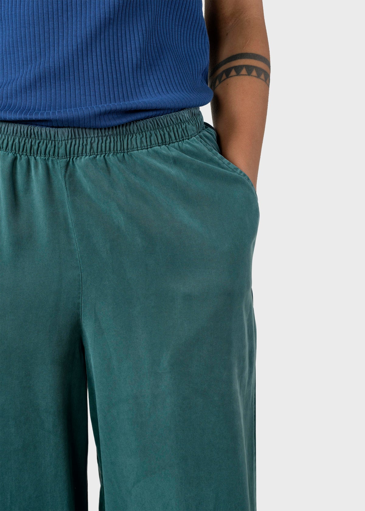 Klitmøller Collective ApS Kaja lyocell pants Pants Moss Green