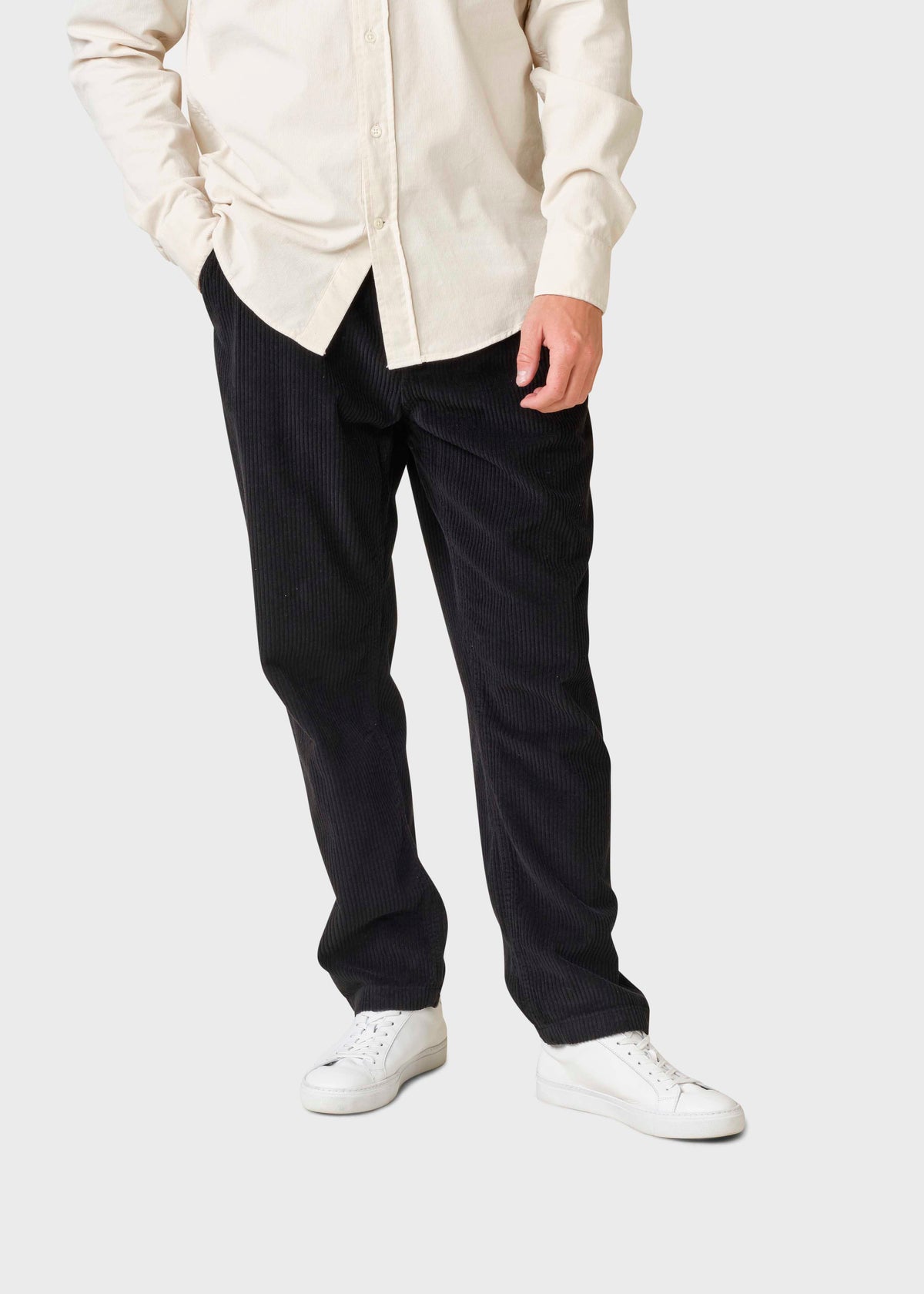 Klitmøller Collective ApS Kristian cord pants GOTS Pants Black