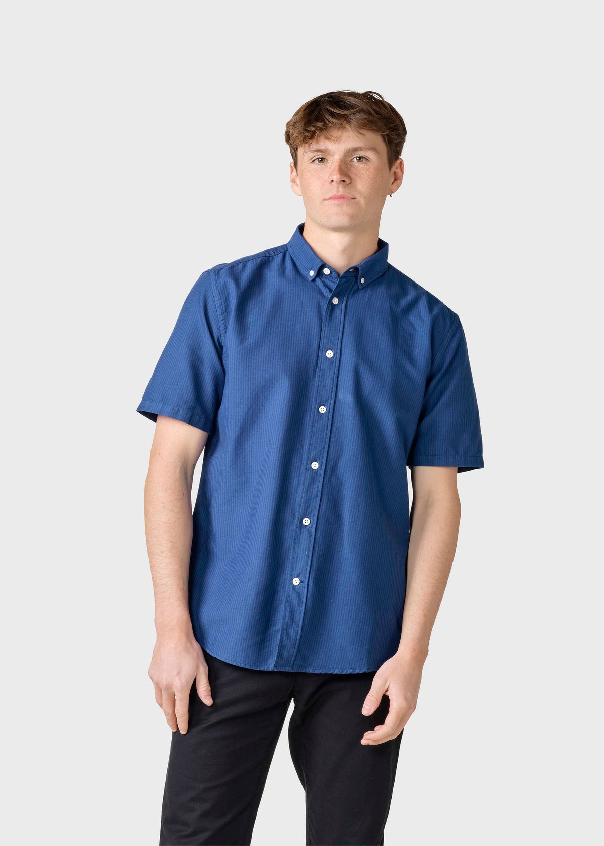 Klitmøller Collective ApS Mikkel striped shirt Shirts White/navy/ocean overdye