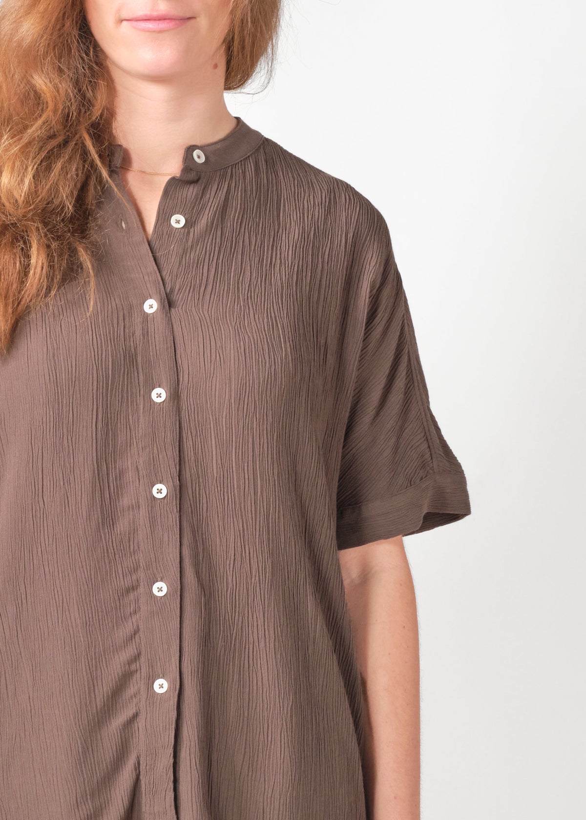 Klitmøller Collective ApS Mille S/S shirt Shirts Taupe