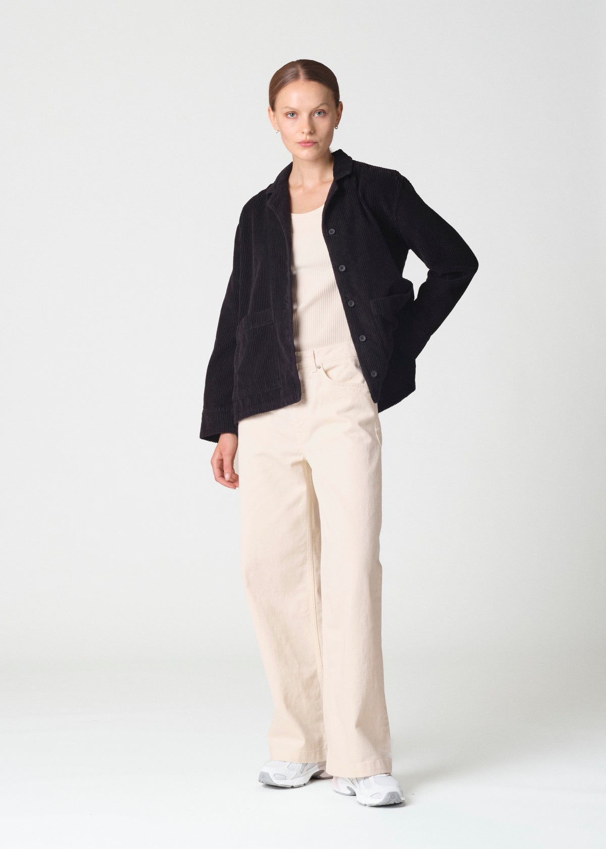 Klitmøller Collective ApS Nille cord overshirt GOTS Jackets Black