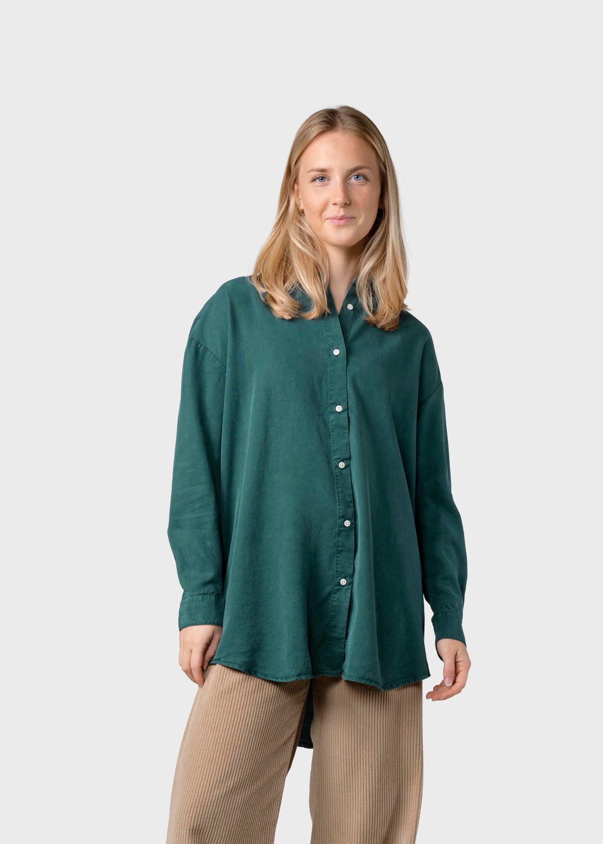 Klitmøller Collective ApS Ofelia lyocell shirt Shirts Moss Green
