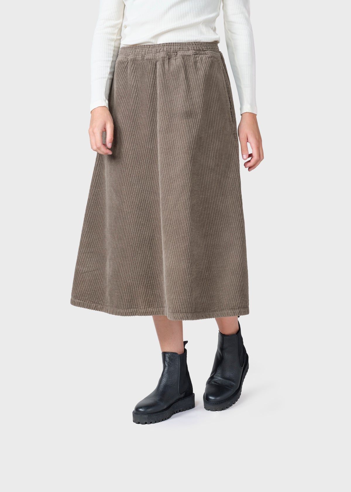 Klitmøller Collective ApS Ramona cord skirt Skirts Taupe