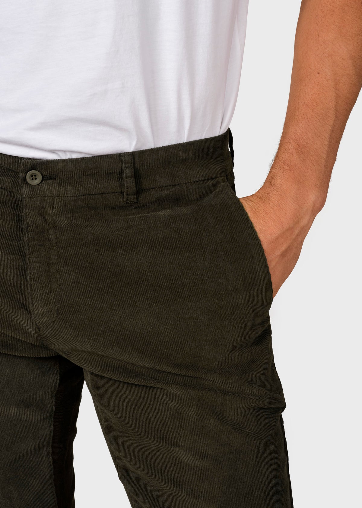 Klitmøller Collective ApS Ras corduroy chinos Pants Olive