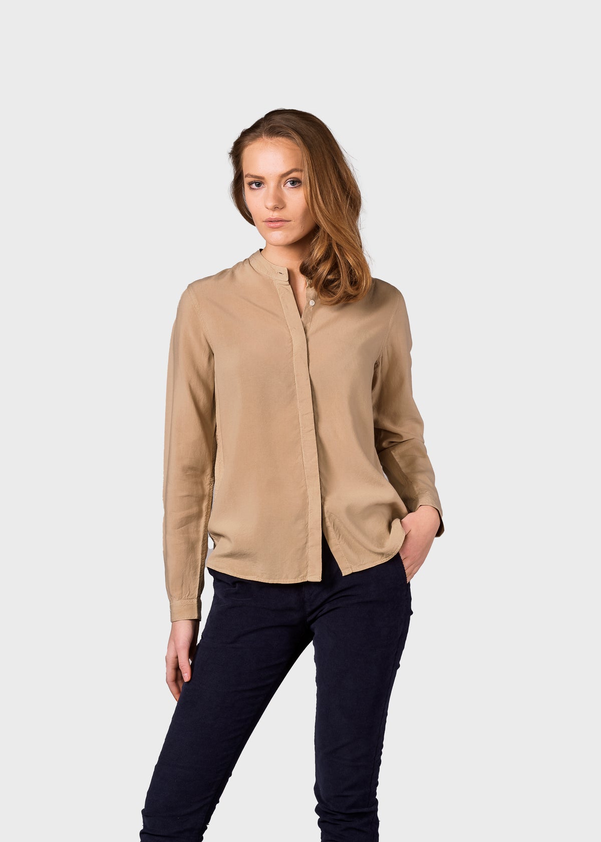 Klitmøller Collective ApS Simone shirt Shirts Sand