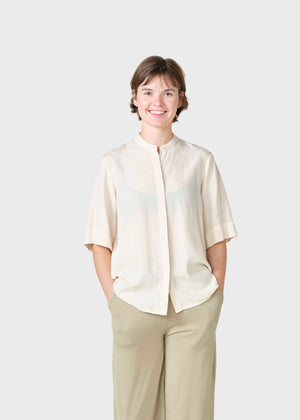 Klitmøller Collective ApS Solrun shirt Shirts Pastel sand