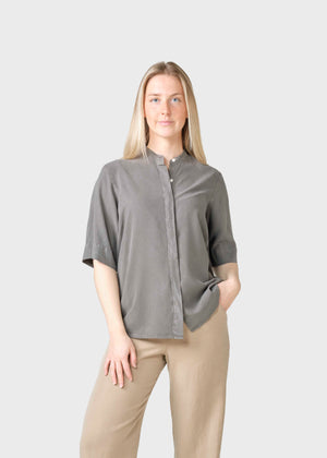 Klitmøller Collective ApS Solrun shirt Shirts Taupe