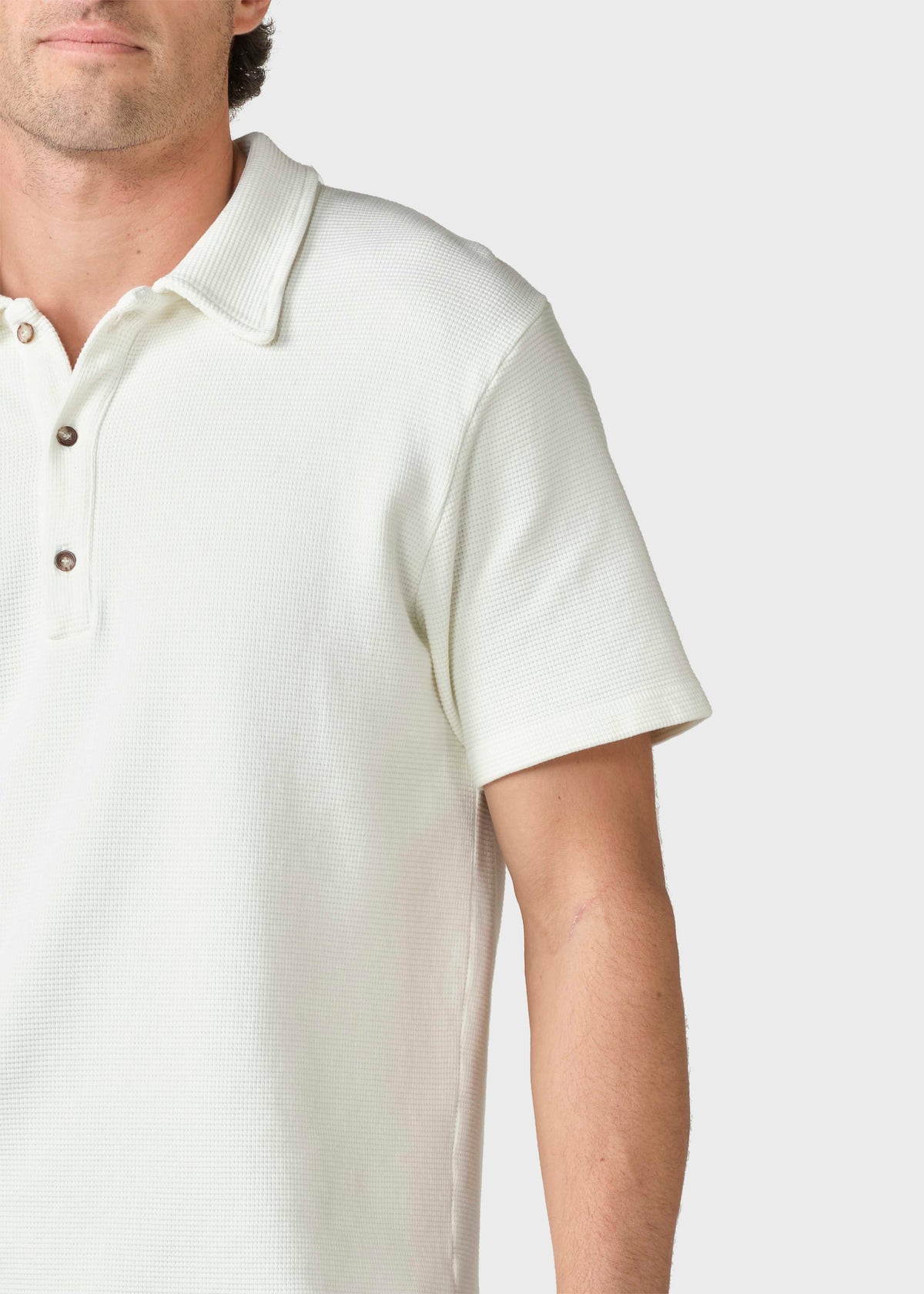 Klitmøller Collective ApS Banks polo tee OCS T-Shirts Cream