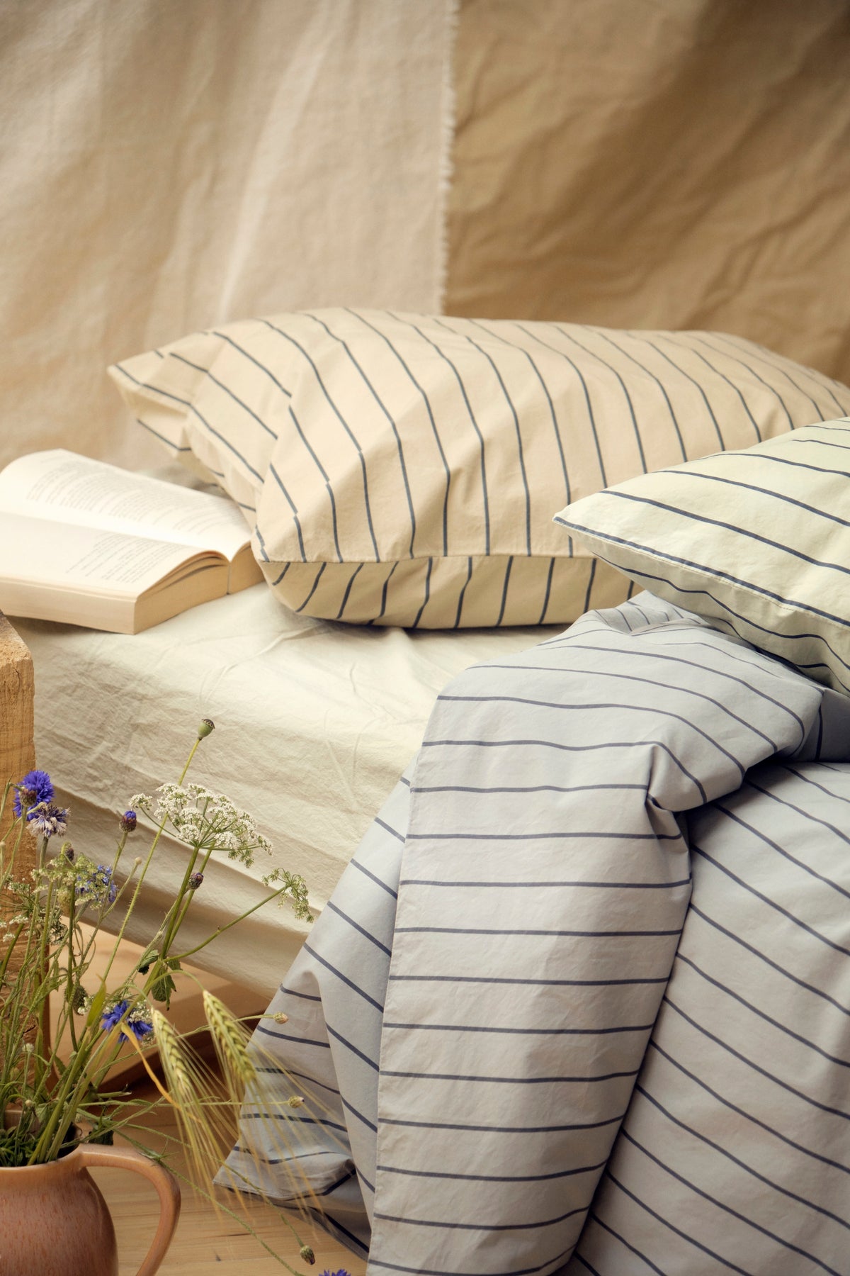 Klitmøller Collective Home Bed set - Striped - 140 x 220 + 80 x 80 Textiles Sand/navy