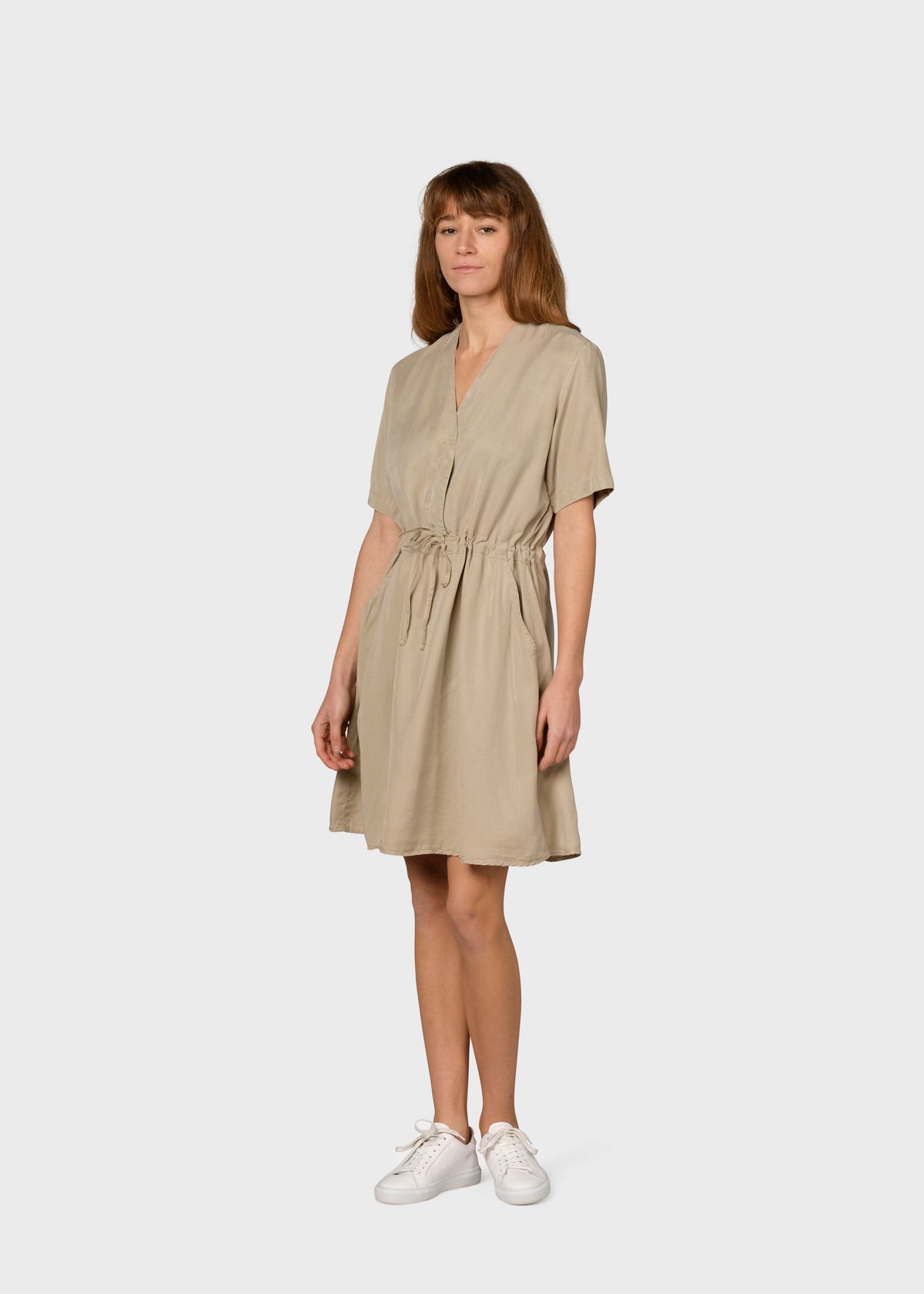 Klitmøller Collective ApS Bjørk dress Dress Sand