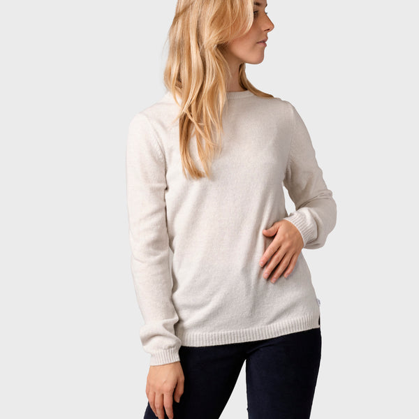 Women's muster shop crewe sweater