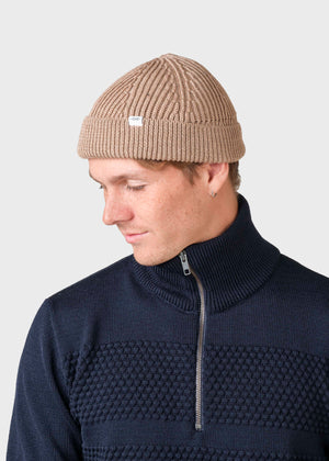 Klitmøller Collective ApS Fine short beanie Beanies Camel