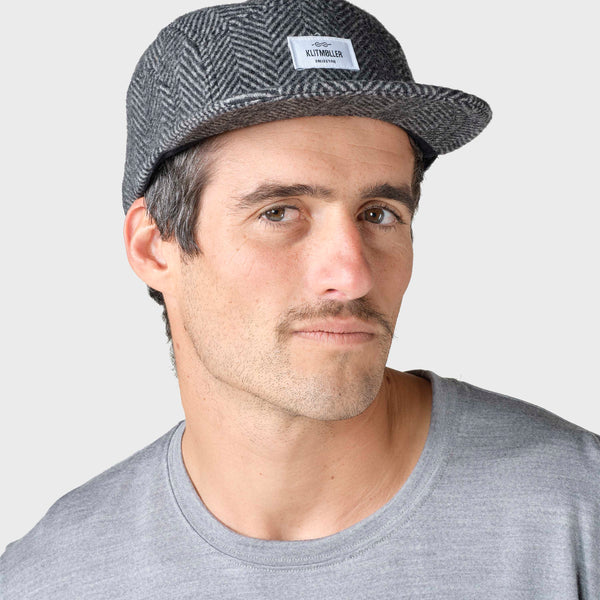 Five_panel_herringbone_cap-