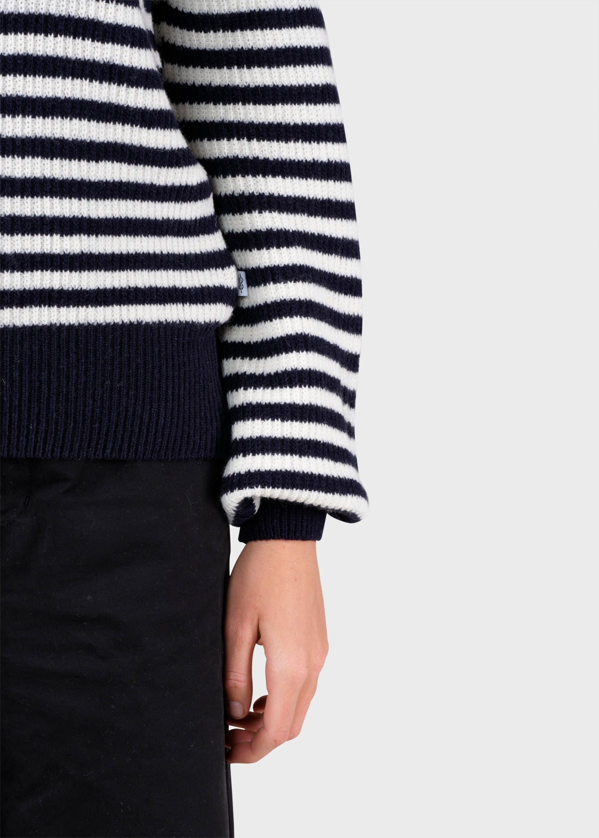 Klitmøller Collective ApS Gunilla knit Knitted sweaters Navy/cream