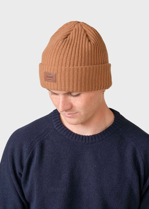 Klitmøller Collective ApS Heavy rib beanie Beanies Camel