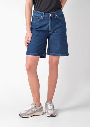 Klitmøller Collective ApS Jules shorts GOTS Walkshorts Dark blue stonewash