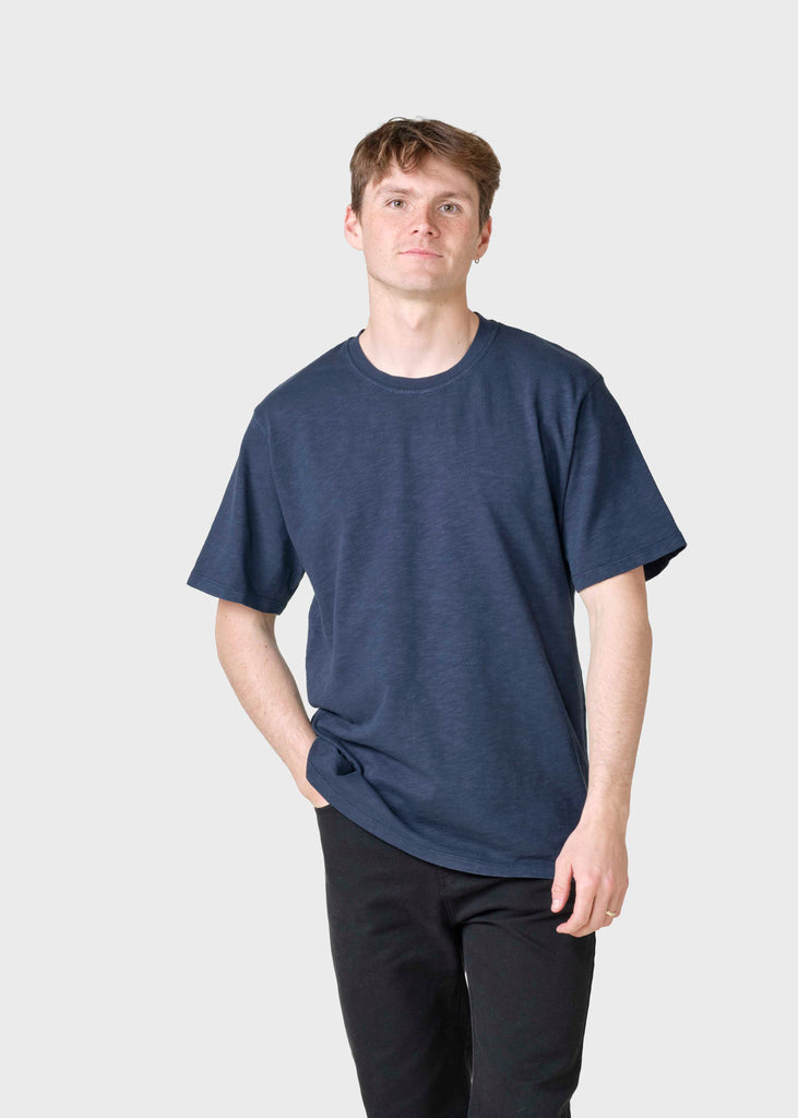 Leon tee - Navy – klitmollercollective.com