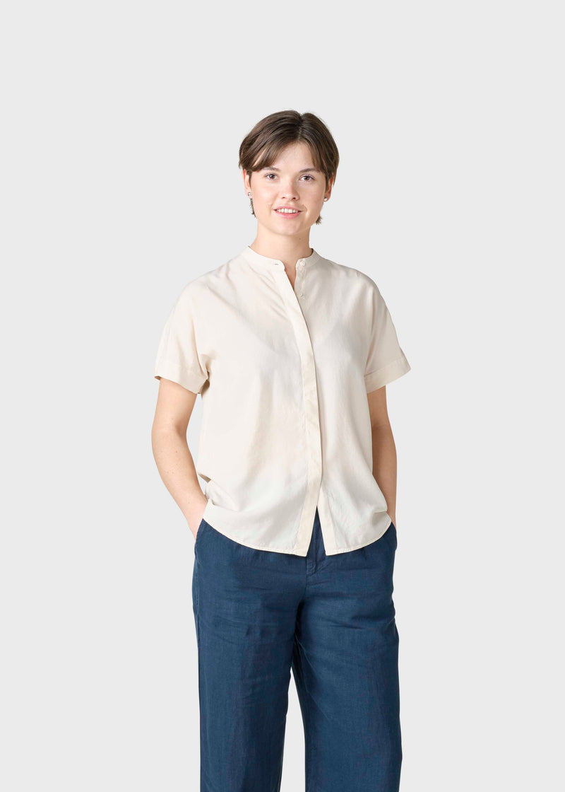 Li shirt