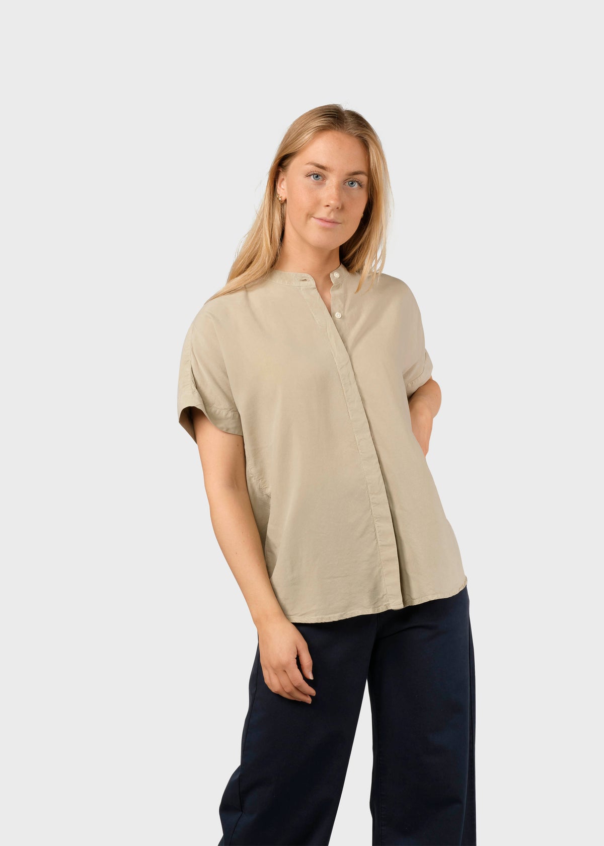 Klitmøller Collective ApS Li shirt Shirts Sand