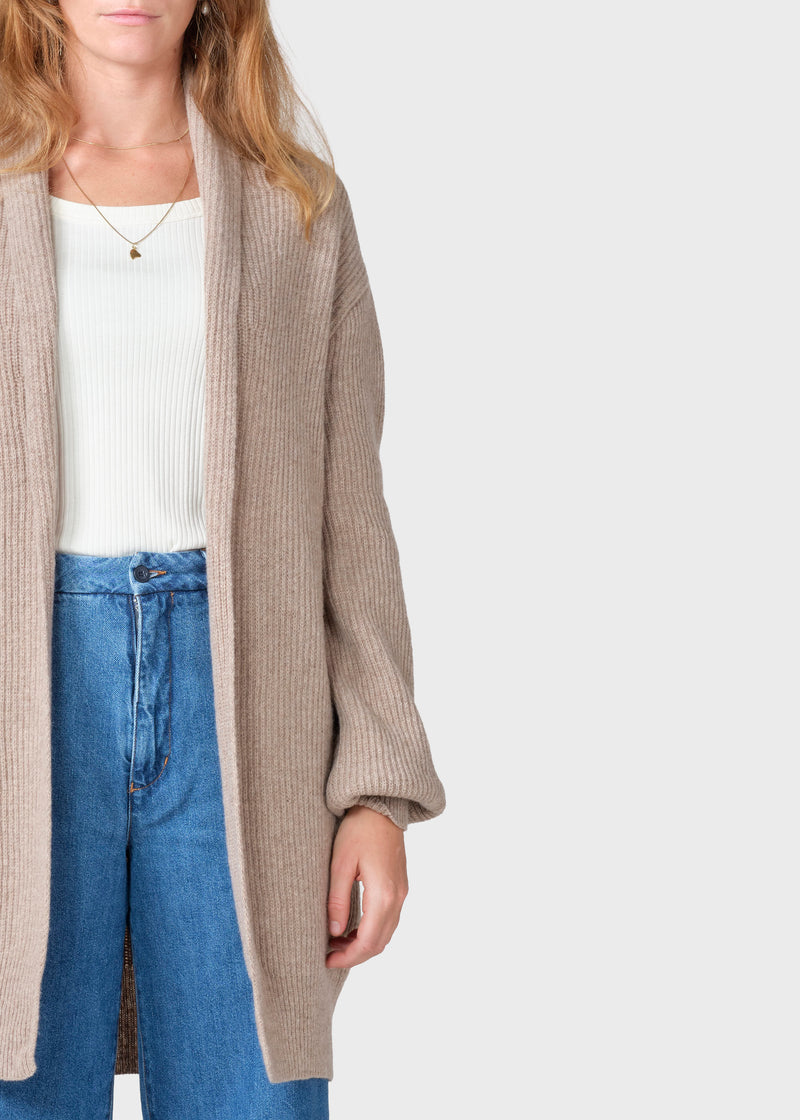 Klitmøller Collective ApS Luna knit cardigan Knitted sweaters Sand