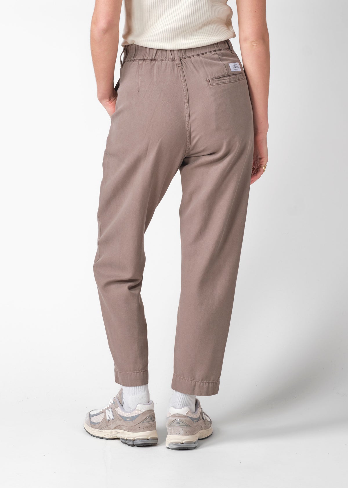 Klitmøller Collective ApS Mette lyocell pants OCS Pants Taupe