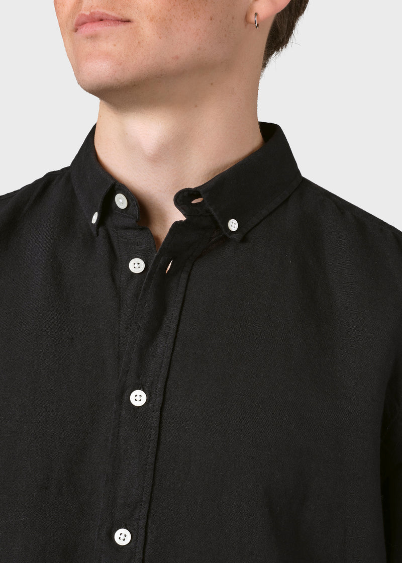 Klitmøller Collective ApS Mikkel linen shirt Shirts Black