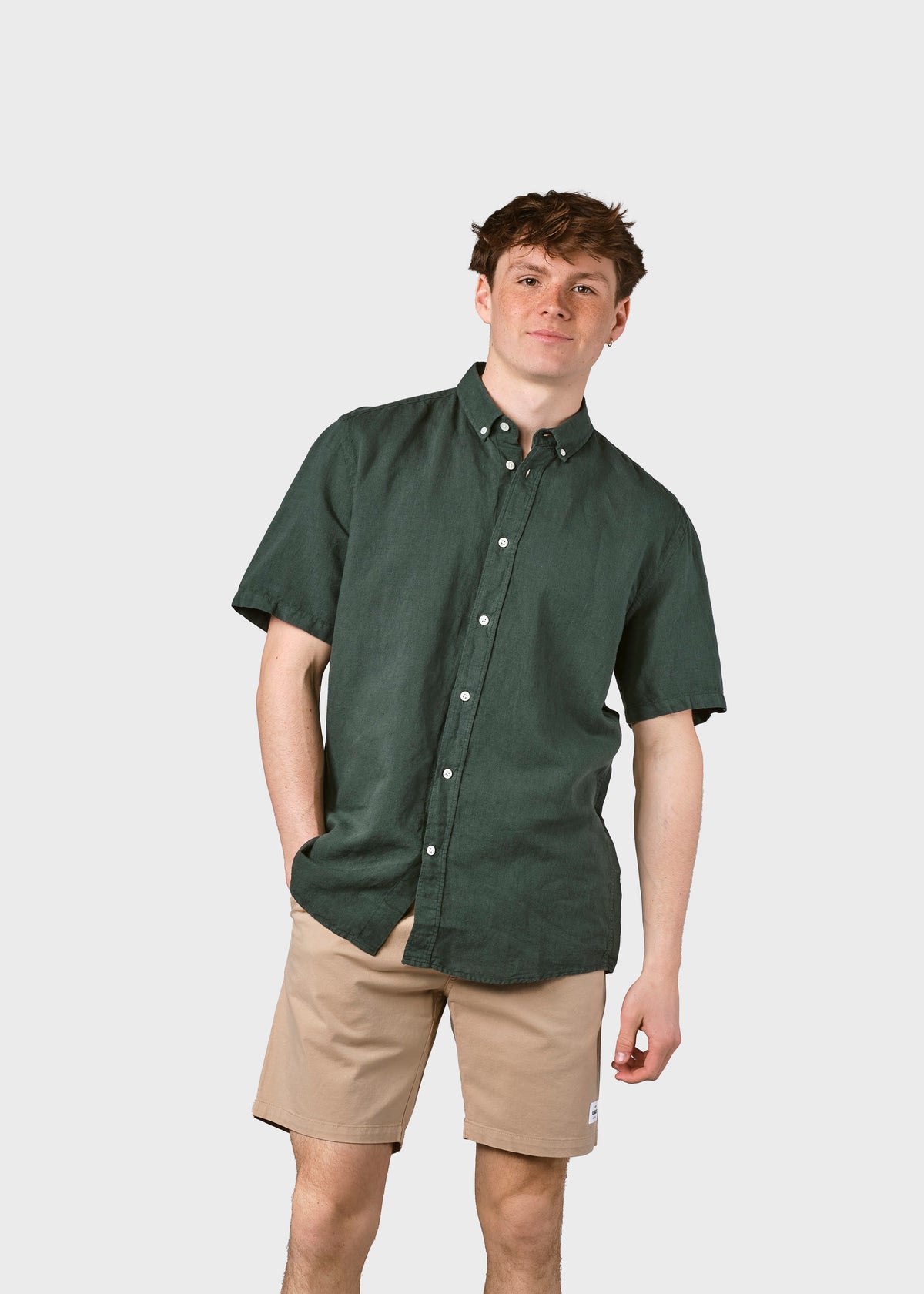 Klitmøller Collective ApS Mikkel linen shirt Shirts Olive
