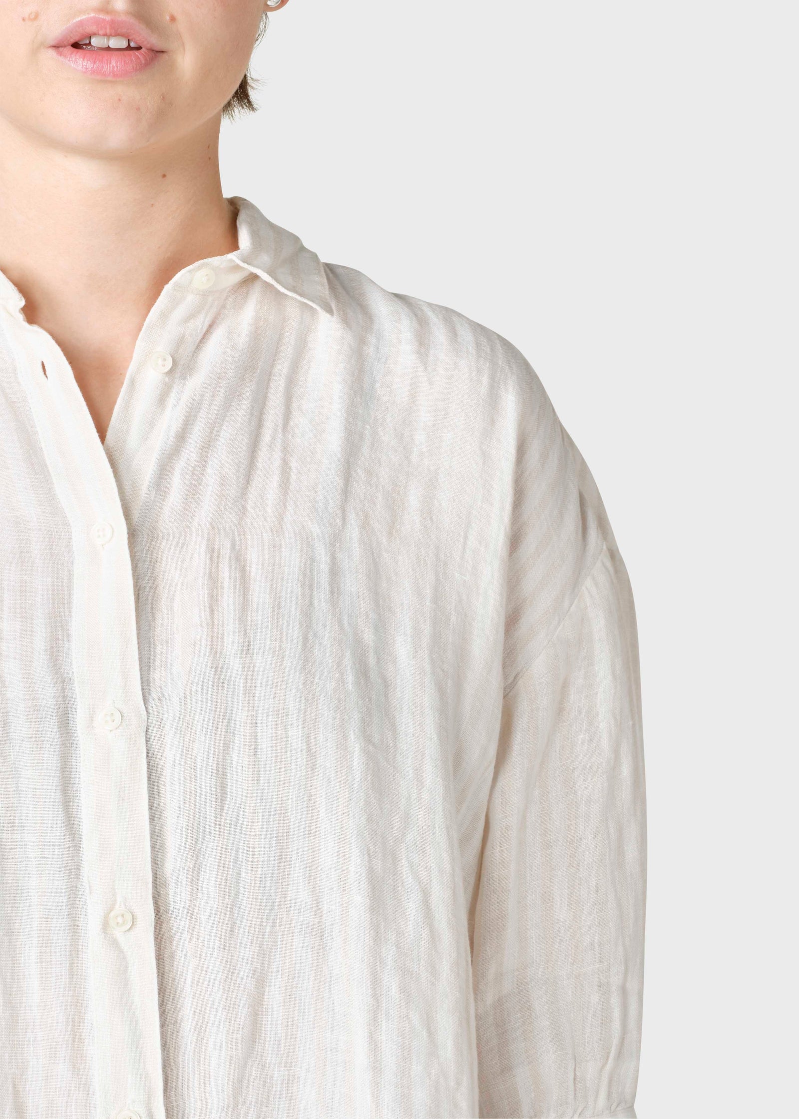 Oline linen shirt - Cream/sand – klitmollercollective.com