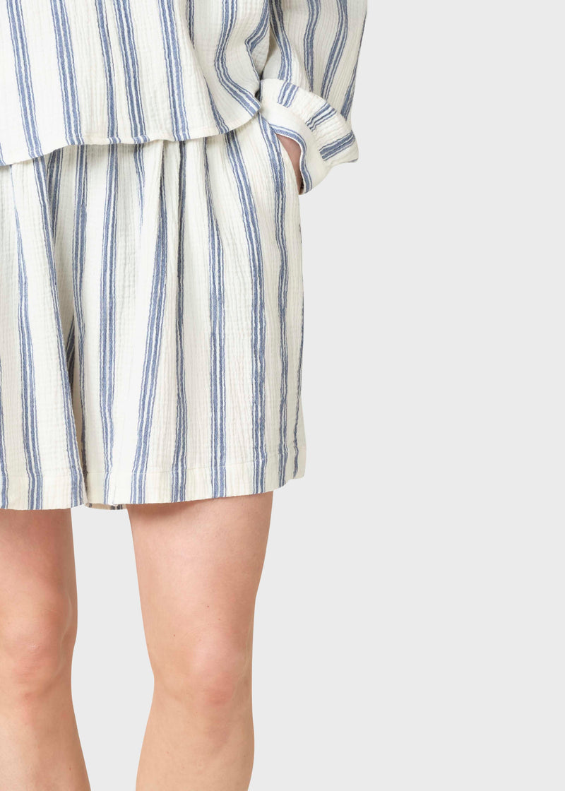 Klitmøller Collective ApS Poppy stripe shorts Walkshorts Cream/ocean