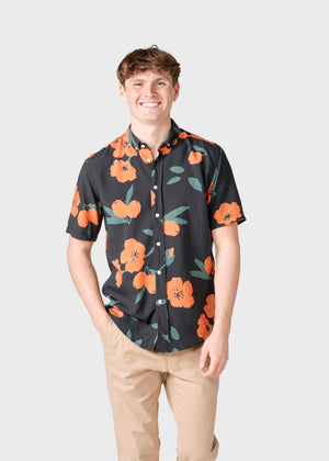 Klitmøller Collective ApS Quentin shirt Shirts Black/mandarin flowers