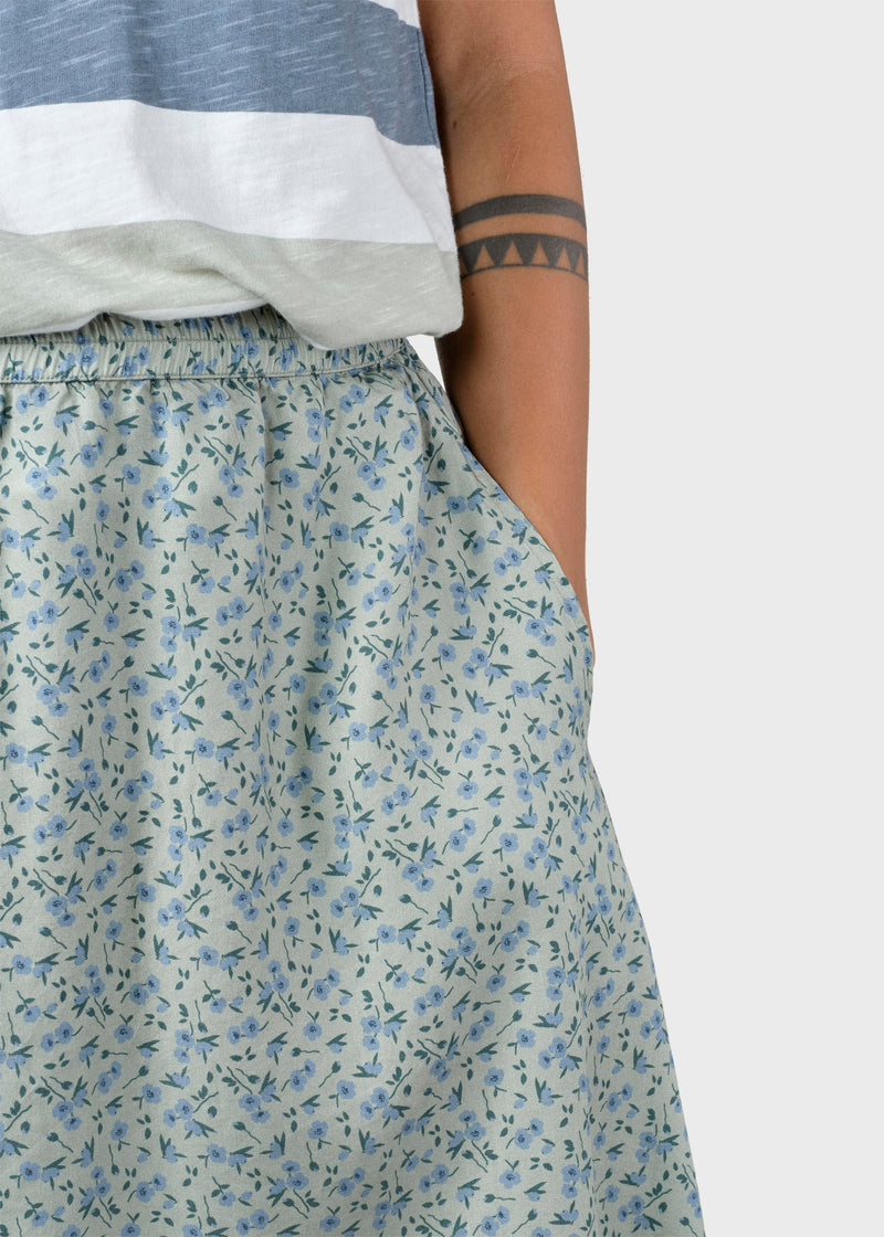 Klitmøller Collective ApS Ramona short print skirt Skirts Sage bottom/sky blue/moss green flowers