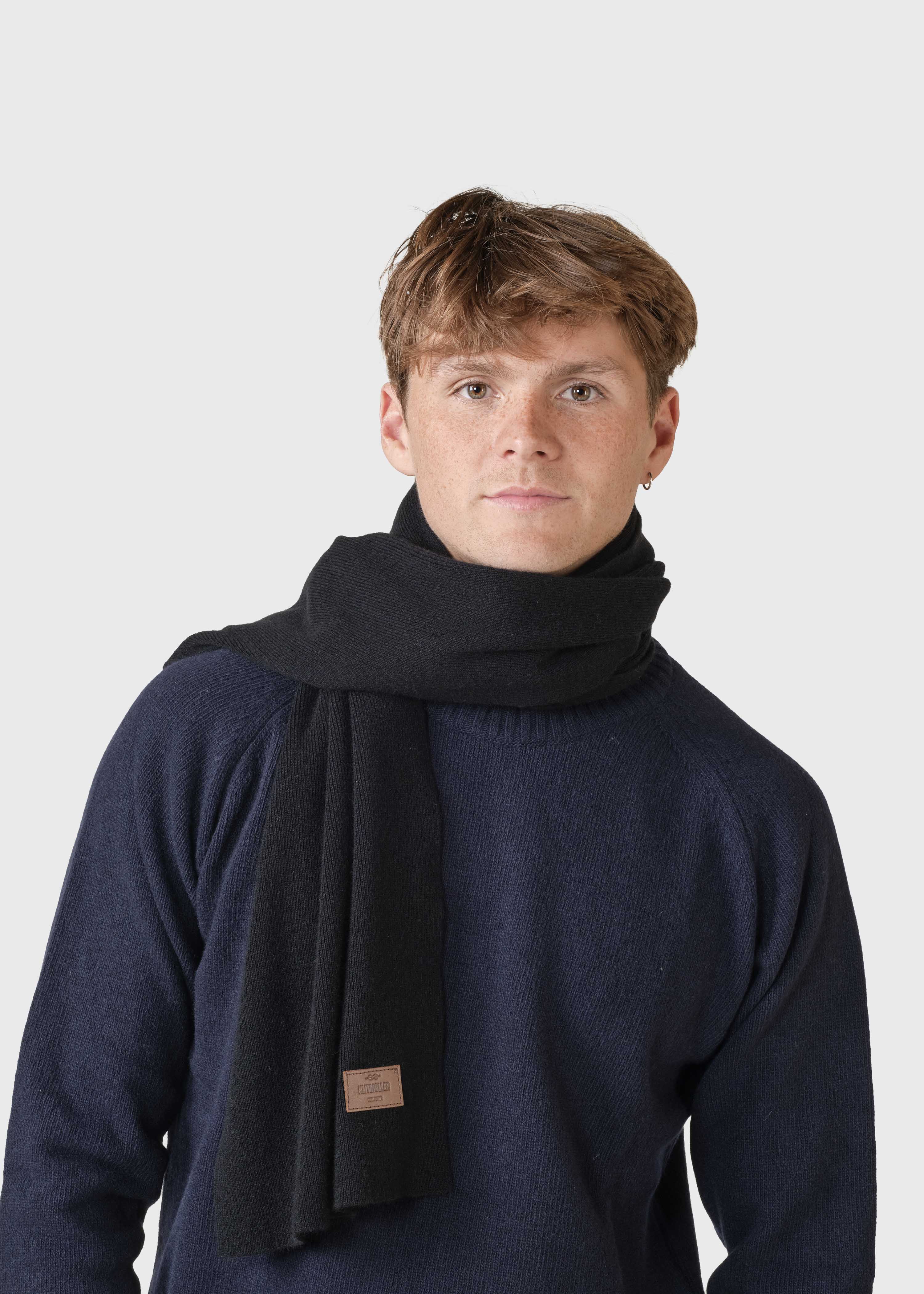 Black Ribbed Scarf Rib scarf - Black – klitmollercollective.com