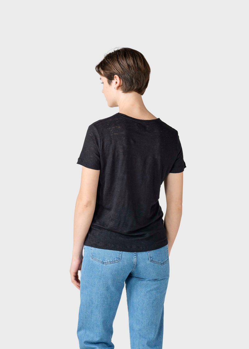 Klitmøller Collective ApS Rikke linen tee T-Shirts Black
