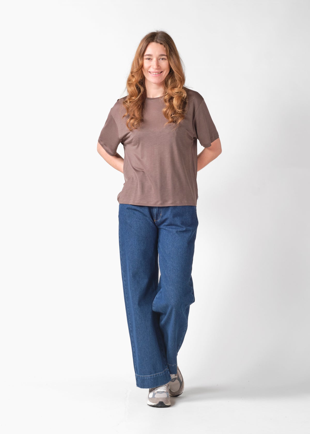 Klitmøller Collective ApS Rose lyocell tee T-Shirts Taupe