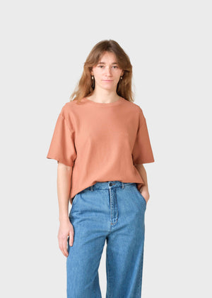 Klitmøller Collective ApS Susan tee OCS T-Shirts Burnt Sienna