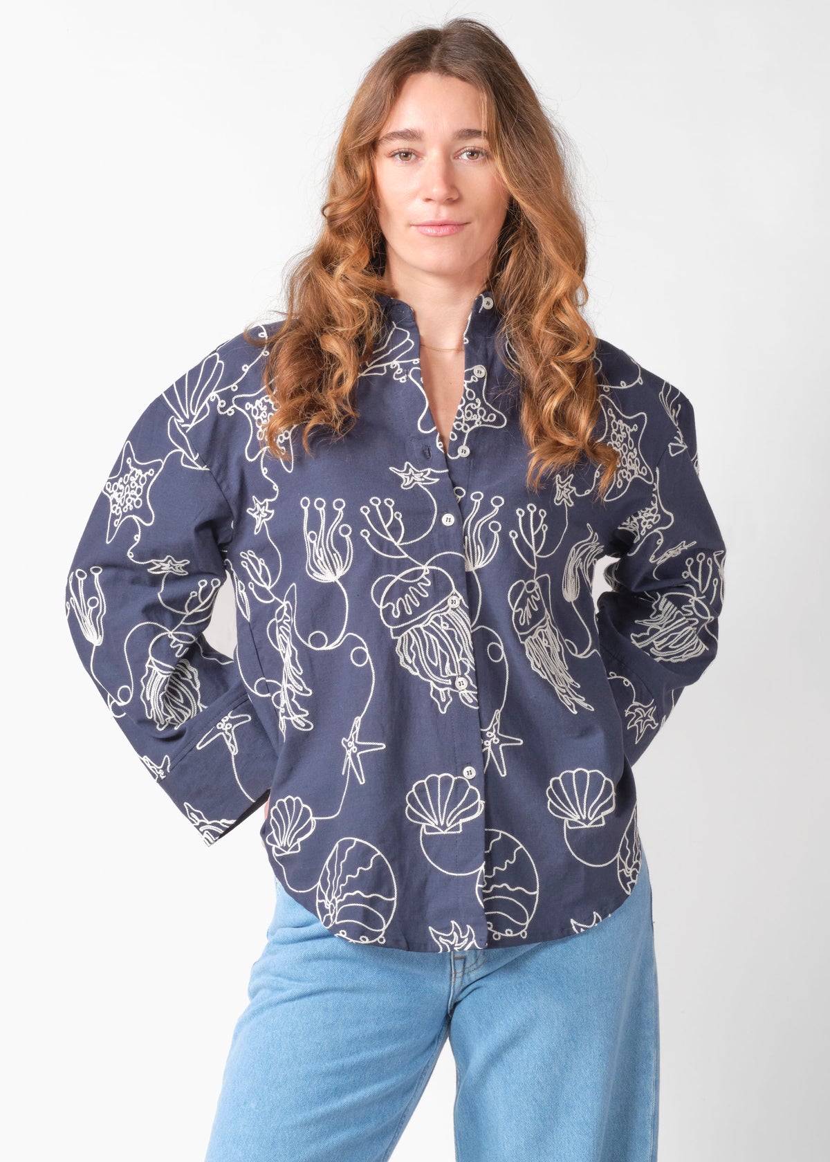 Klitmøller Collective ApS Svea LS shirt Shirts Navy/white