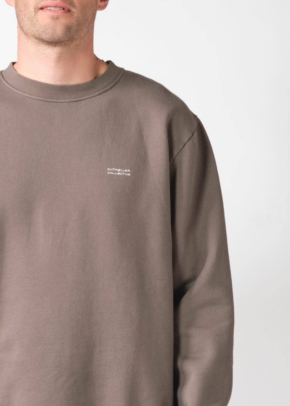 Klitmøller Collective ApS Wolf sweat OCS Sweatshirts Taupe