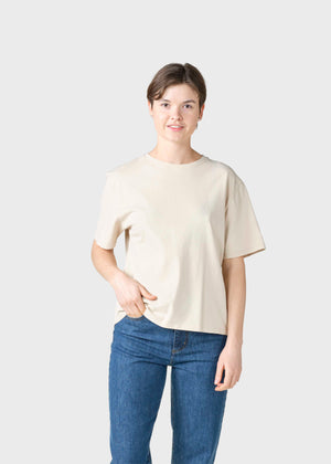 Klitmøller Collective ApS Womens boxy tee T-Shirts Pastel sand