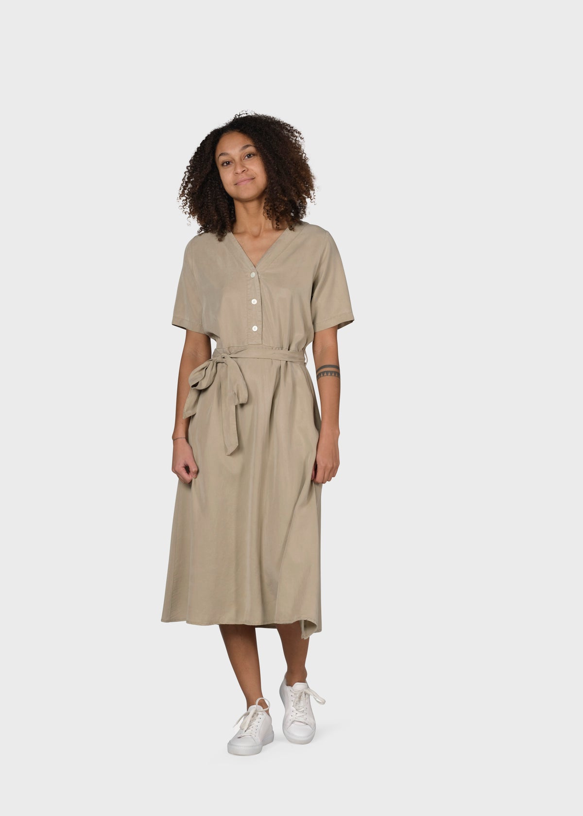 Klitmøller Collective ApS Pernille dress Dress Sand