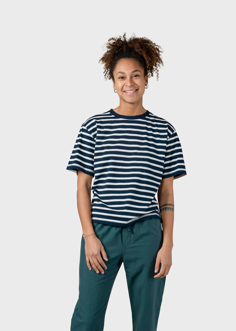 Klitmøller Collective ApS Womens striped boxy tee T-Shirts Navy/cream